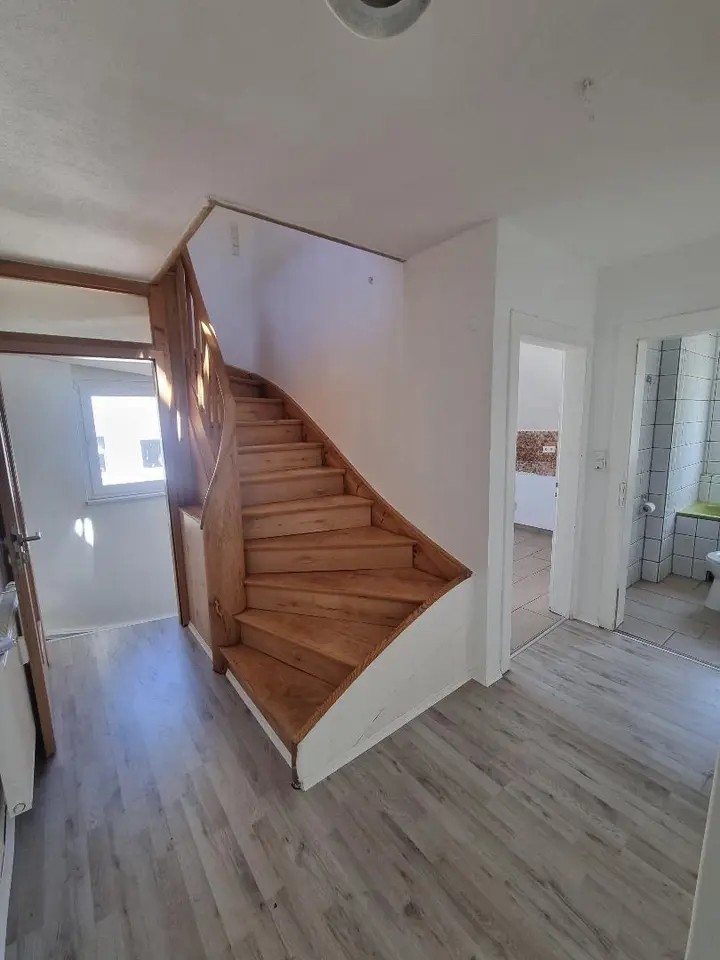 4 Zimmer Wohnung mit 85 m² in Siegen – Bild 3