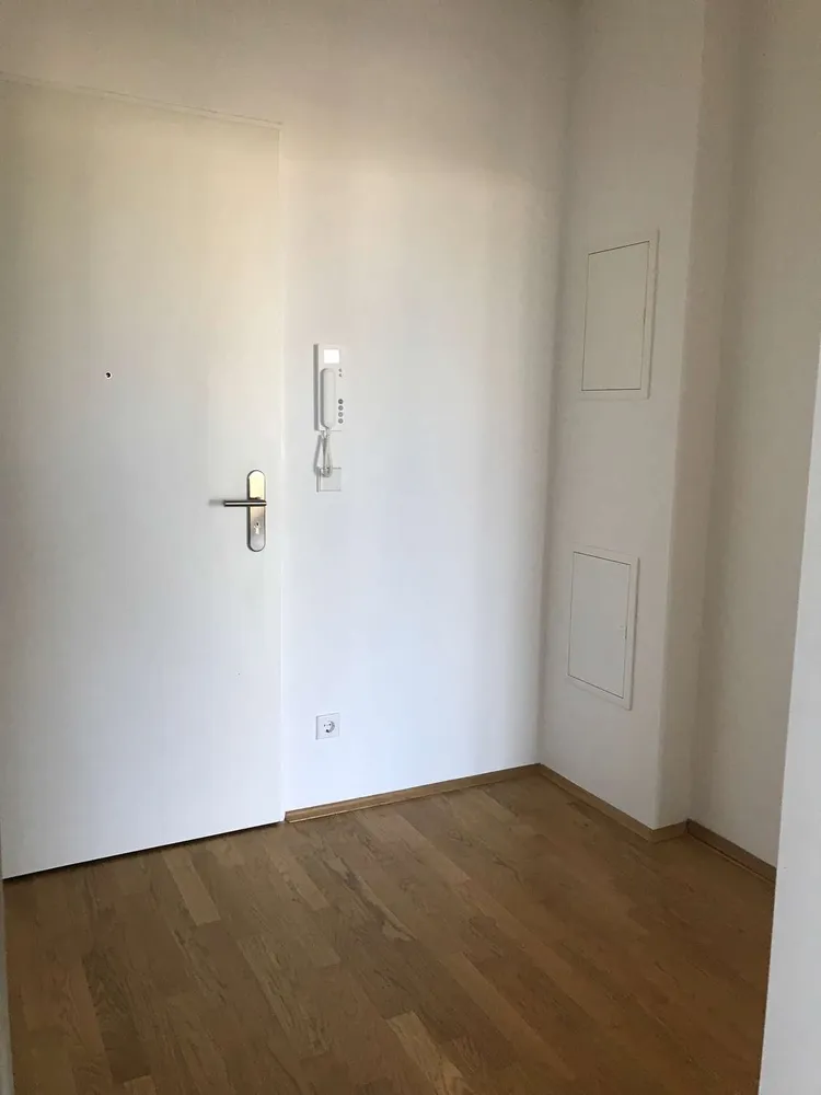 2 room apartment with 50 m² in Frankfurt am Main – Photo 2
