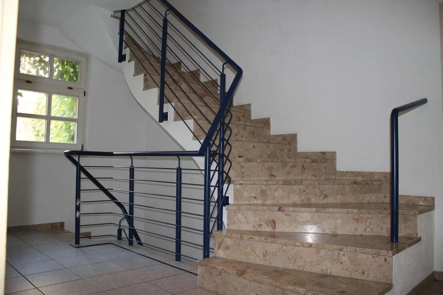 1 room apartment with 58 m² in Gotha – Photo 4