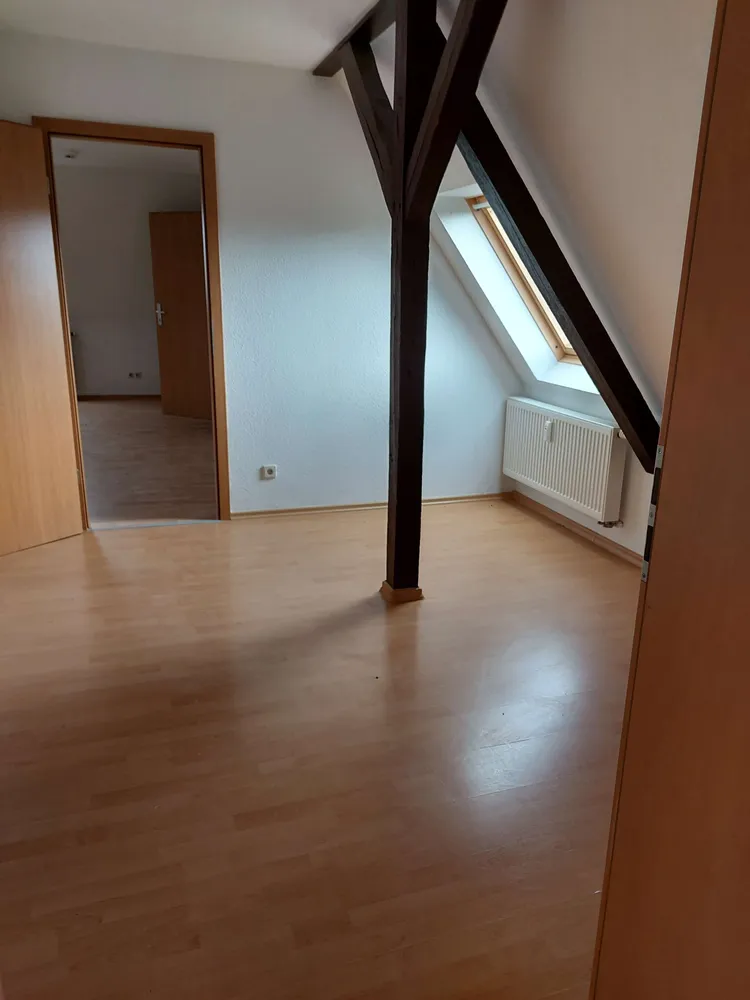 3 Zimmer Wohnung mit 67 m² in Bitterfeld-Wolfen – Bild 3