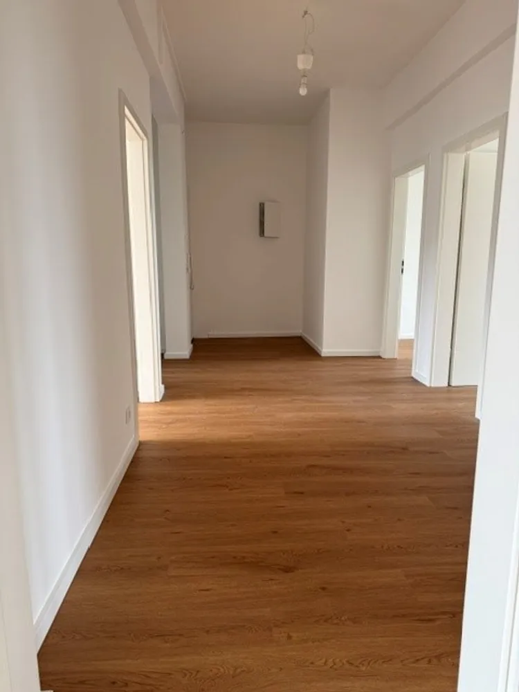 4 Zimmer Wohnung mit 106 m² in Köln – Bild 2
