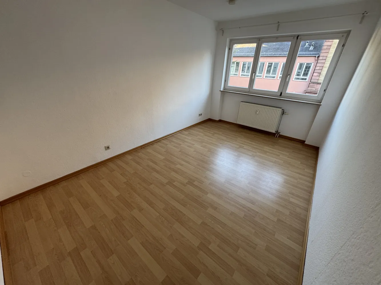 2 Zimmer Wohnung mit 47 m² in Mainz – Bild 2