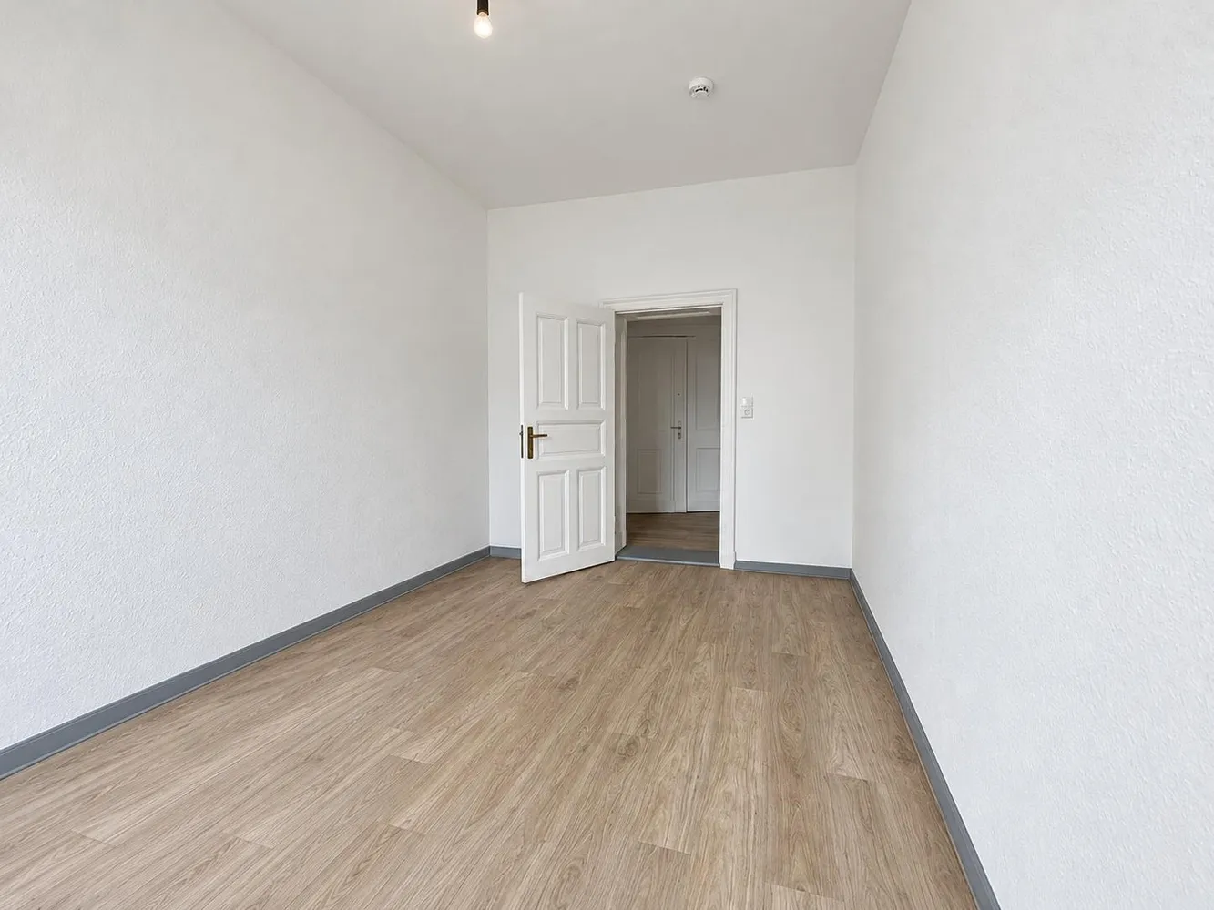 3 room apartment with 85 m² in Rathenow – Photo 3