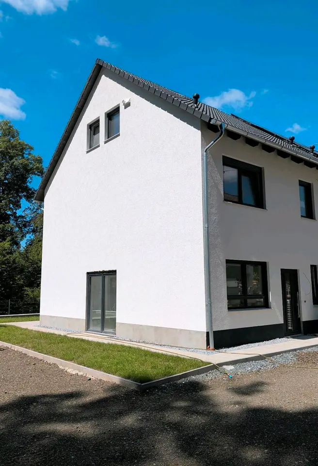 7 Zimmer Haus mit 150 m² in Hof – Bild 2