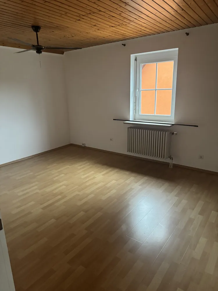 5 Zimmer Wohnung mit 110 m² in Rottenburg am Neckar – Bild 2