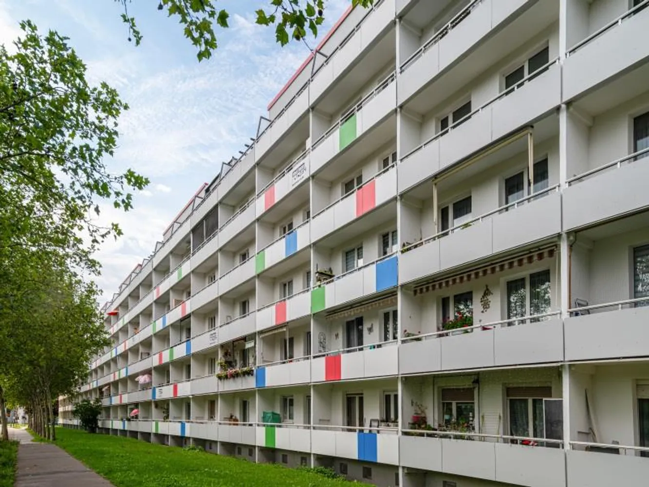 1 Zimmer Wohnung mit 27 m² in Halle (Saale) – Bild 2