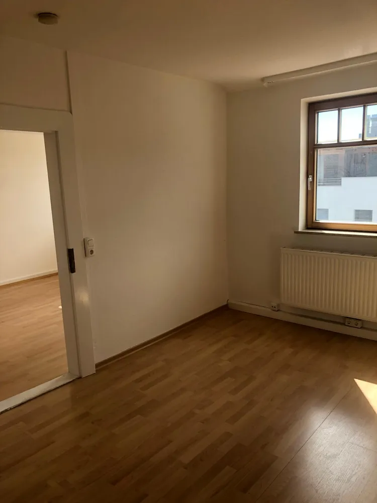 4 Zimmer Wohnung mit 80 m² in Augsburg – Bild 11