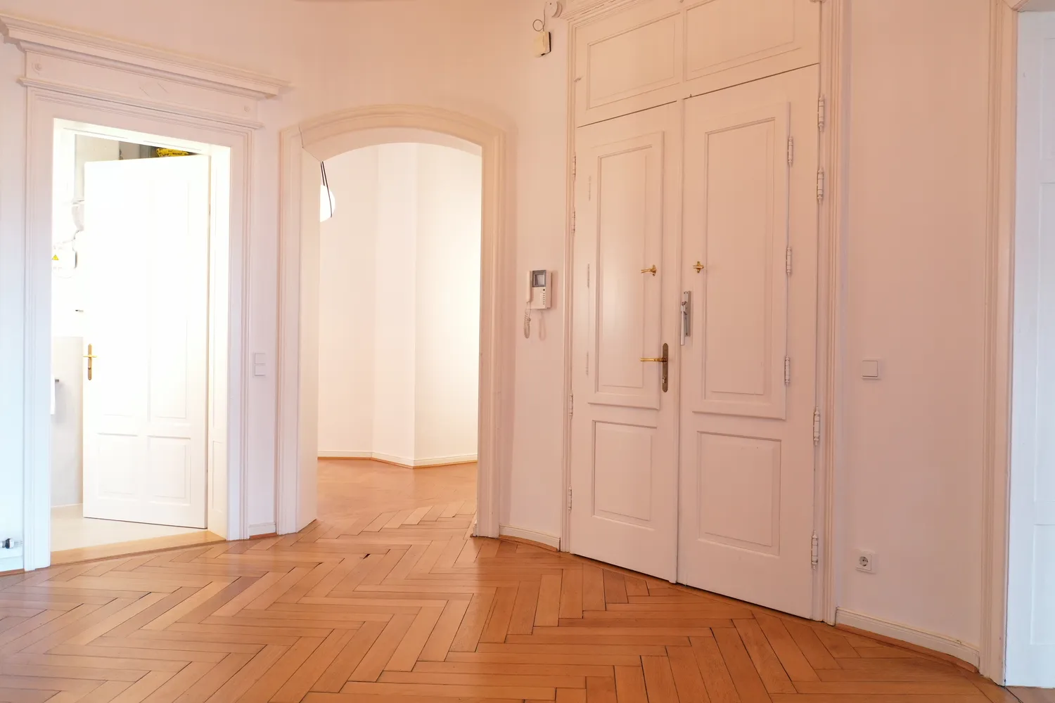 5 room apartment with 225 m² in Munich – Photo 2