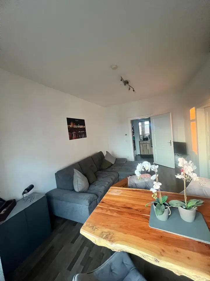 4 Zimmer Wohnung mit 85 m² in Nürnberg – Bild 2
