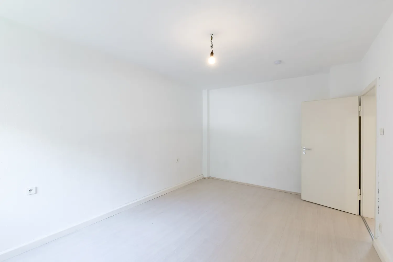3 Zimmer Wohnung mit 77 m² in Stuttgart – Bild 8