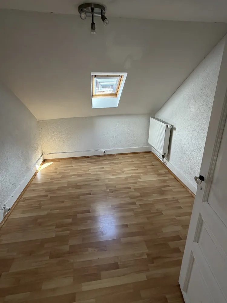 3 Zimmer Wohnung mit 65 m² in Frankfurt am Main – Bild 2