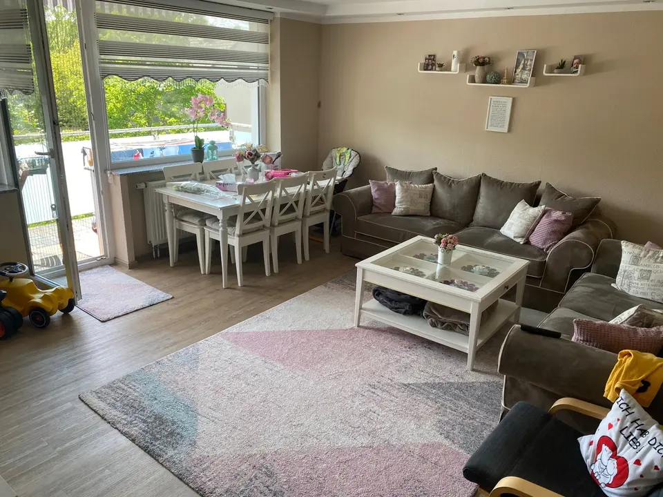 4 Zimmer Wohnung mit 75 m² in Leverkusen – Bild 1