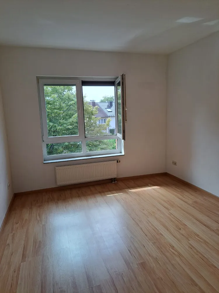 3 Zimmer Wohnung mit 80 m² in Mönchengladbach – Bild 3