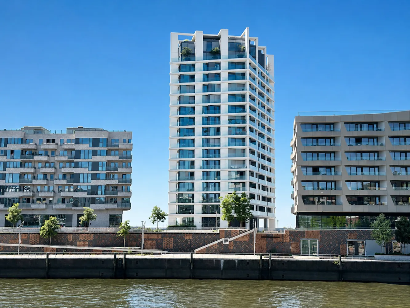 2 Zimmer Wohnung mit 86 m² in Hamburg – Bild 1