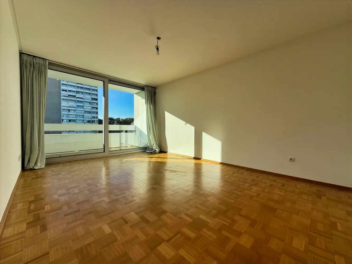 3 room apartment with 81 m² in Munich – Photo 6
