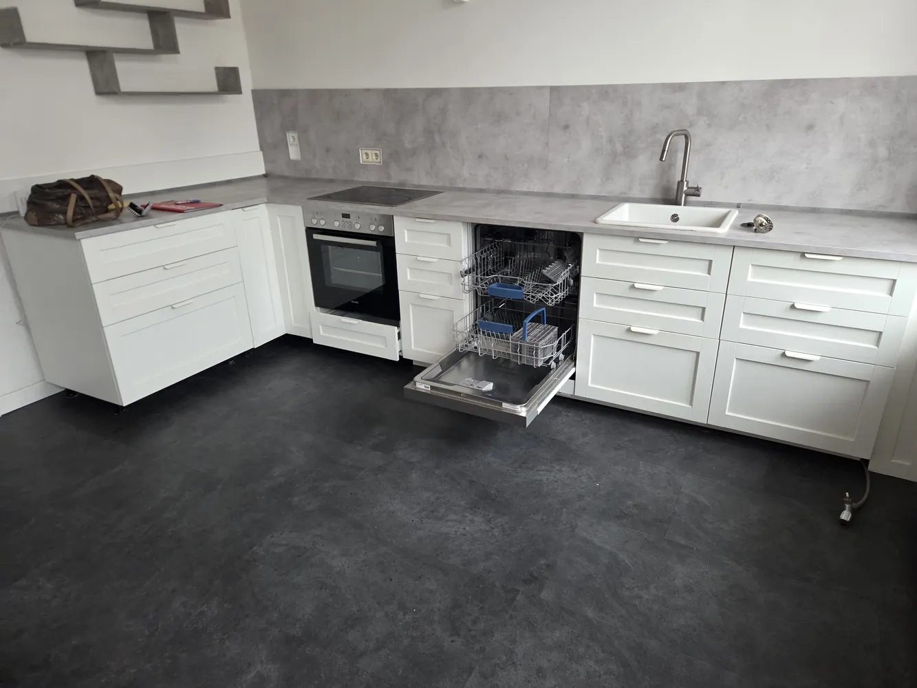 3 room apartment with 102 m² in Radebeul – Photo 1
