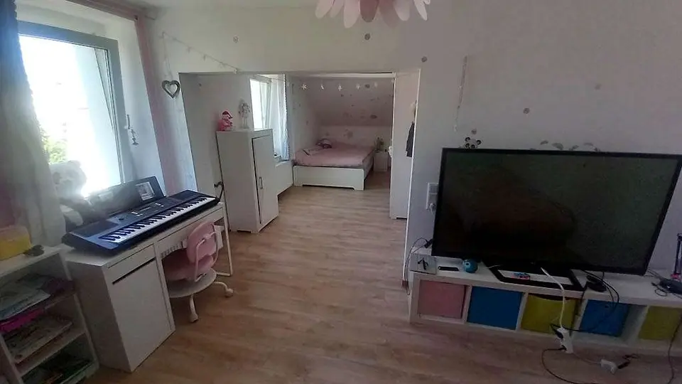 5 Zimmer Wohnung mit 169 m² in Solingen – Bild 7