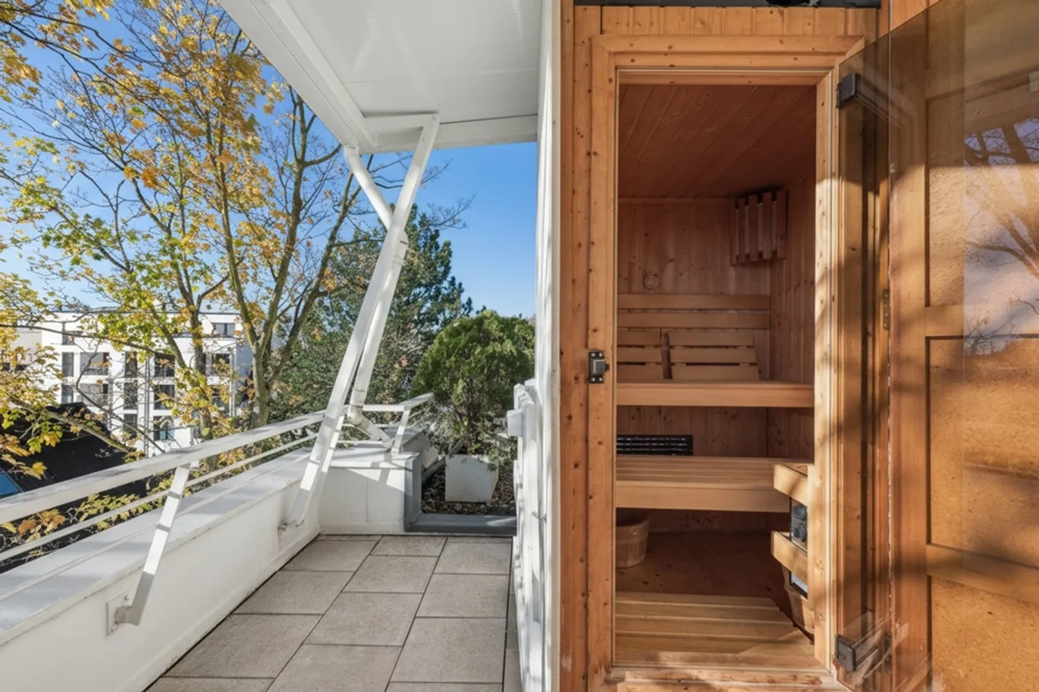 4 Zimmer Wohnung mit 160 m² in Köln – Bild 9