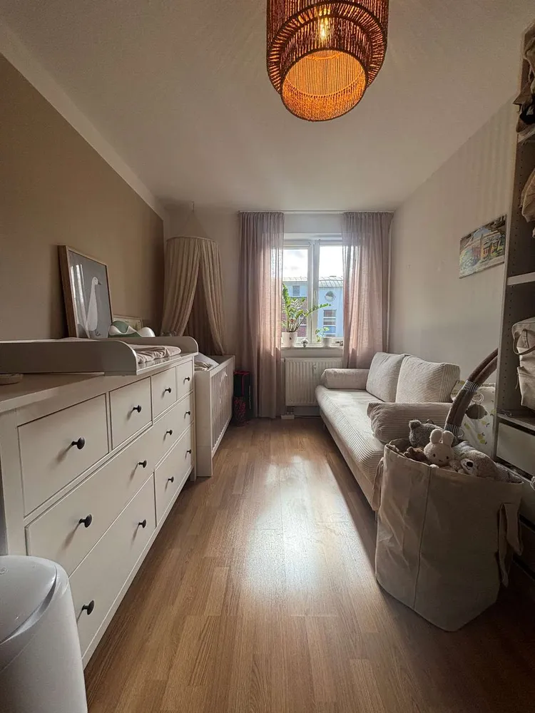 3 Zimmer Wohnung mit 77 m² in Hamburg – Bild 2