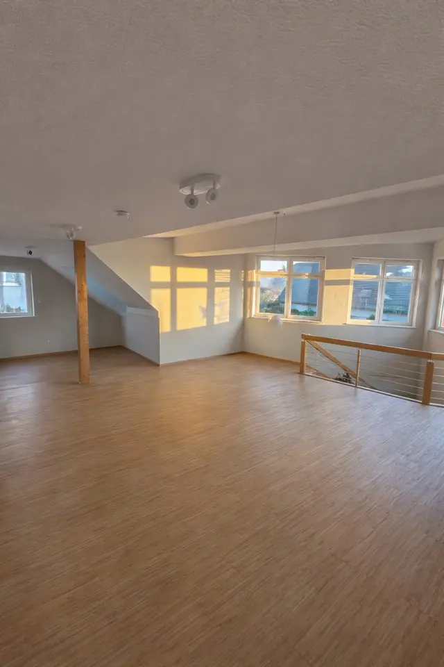 2 Zimmer Wohnung mit 139 m² in Bayreuth – Bild 1