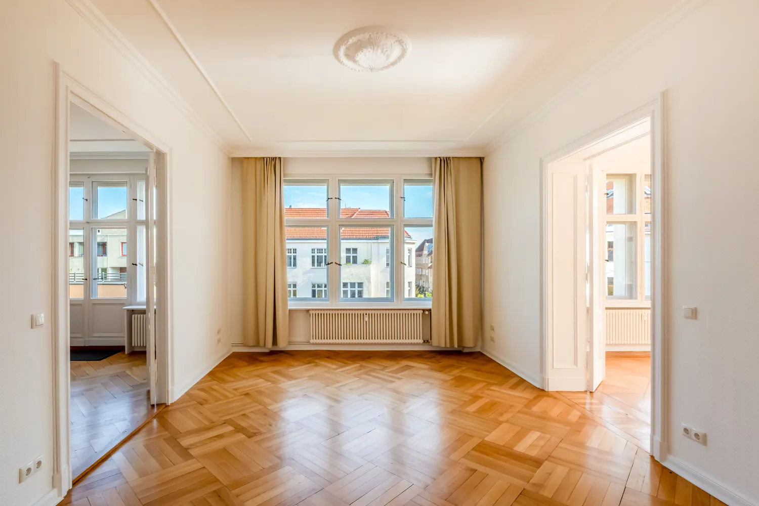 7 Zimmer Wohnung mit 213 m² in Berlin – Bild 6