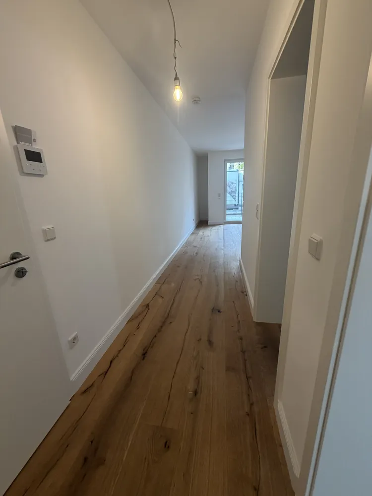 2 room apartment with 68 m² in Berlin – Photo 2