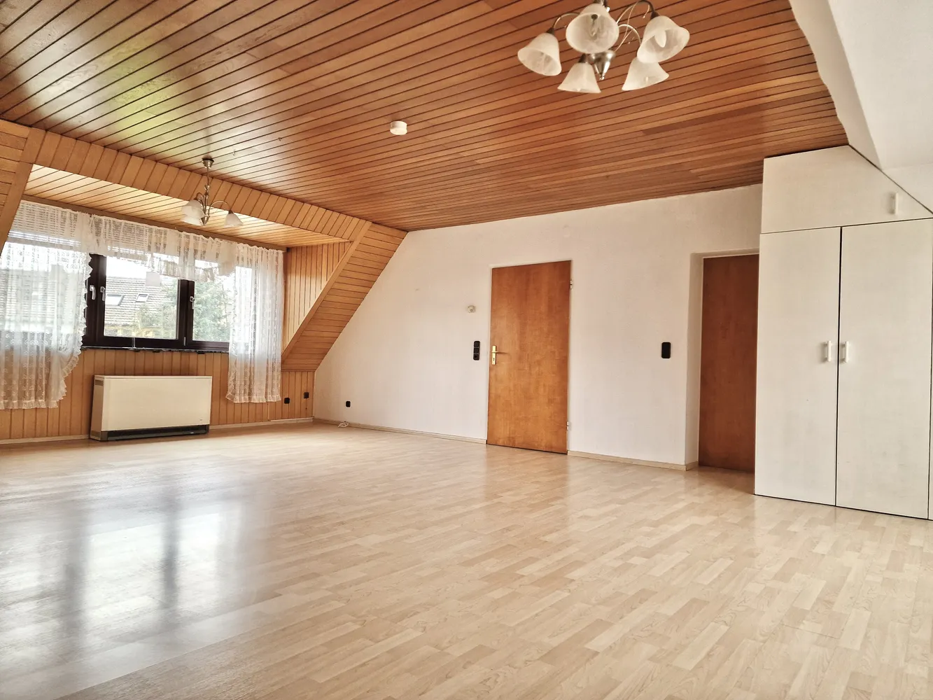 4 Zimmer Wohnung mit 103 m² in Kassel – Bild 1