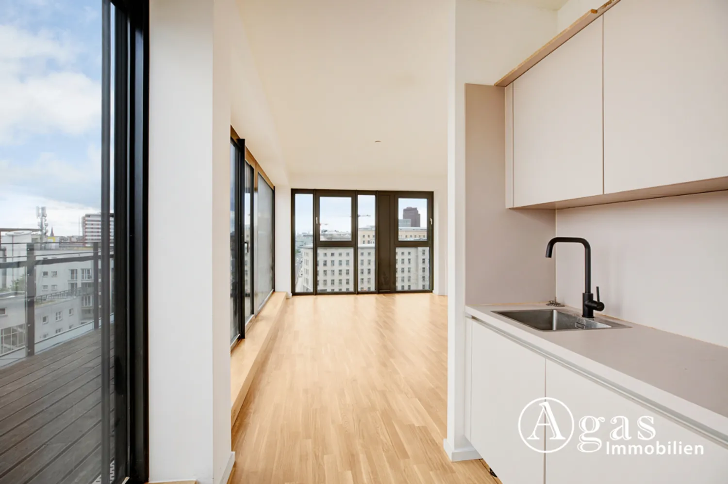 3 Zimmer Wohnung mit 114 m² in Berlin – Bild 3