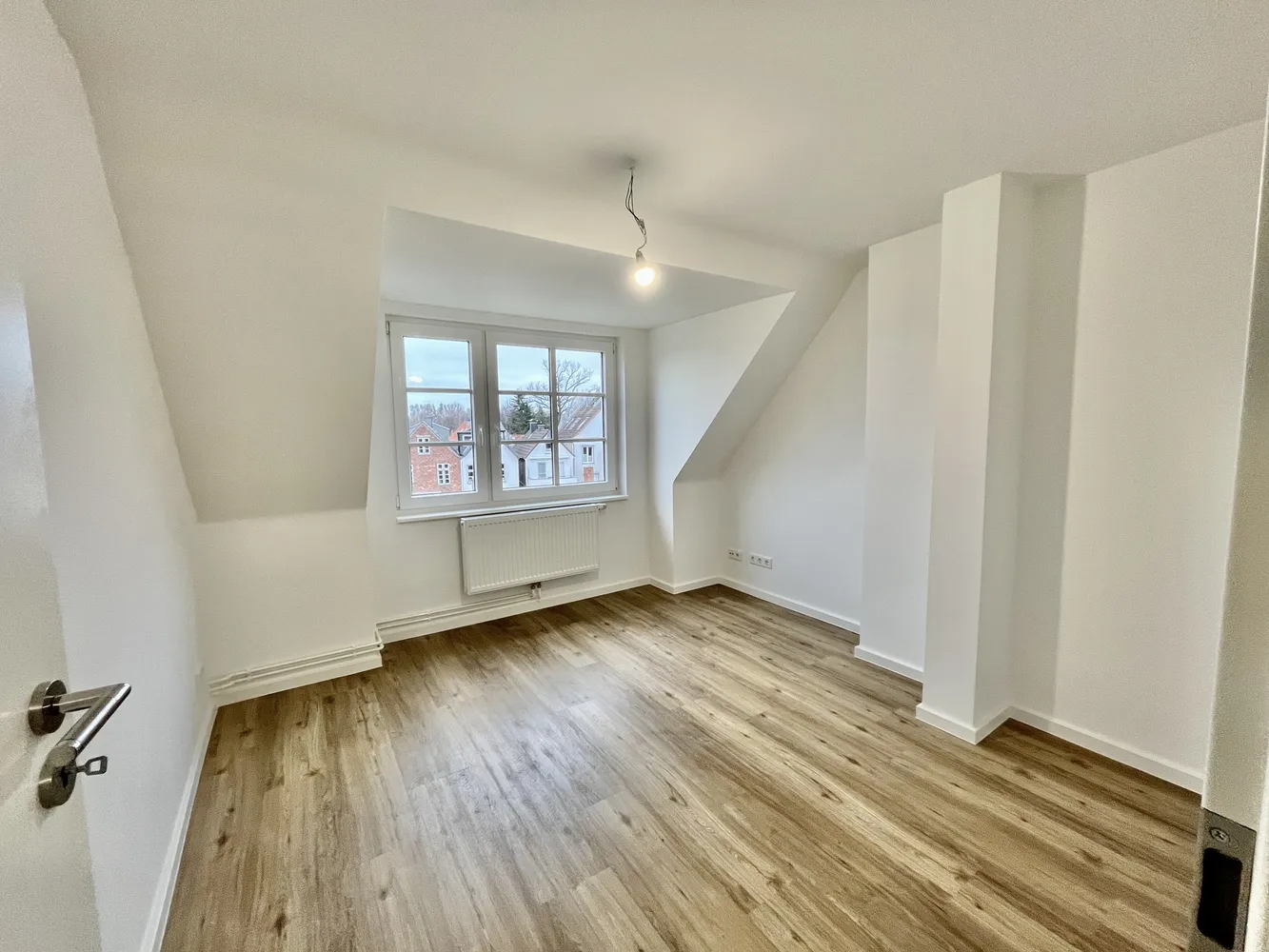 2 room apartment with 35 m² in Lübeck – Photo 2