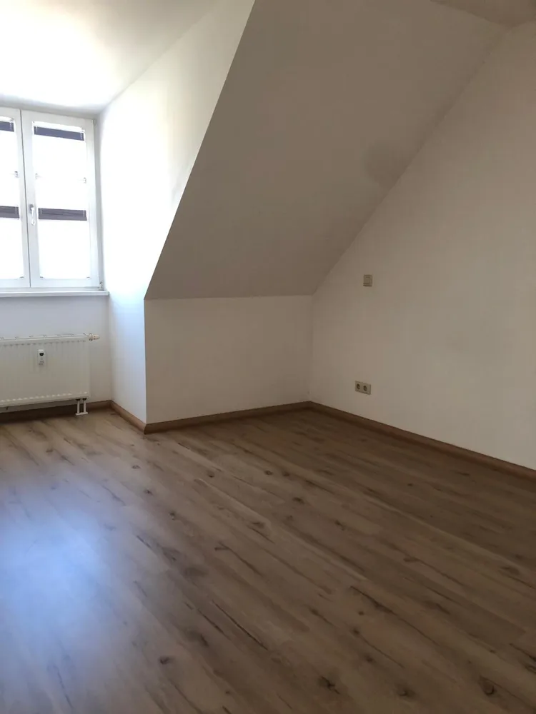 2 Zimmer Wohnung mit 81 m² in Wittenberg – Bild 1