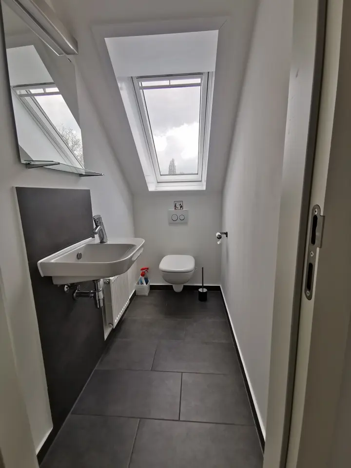 Shared room with 21 m² in Stuttgart – Photo 5