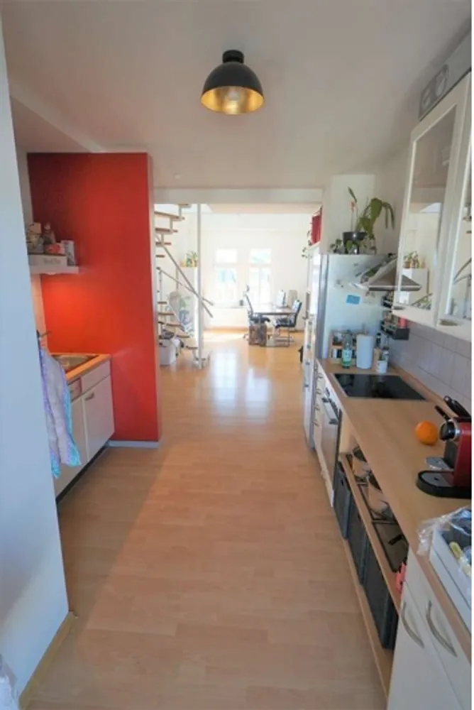 4 room apartment with 105 m² in Frankfurt am Main – Photo 2
