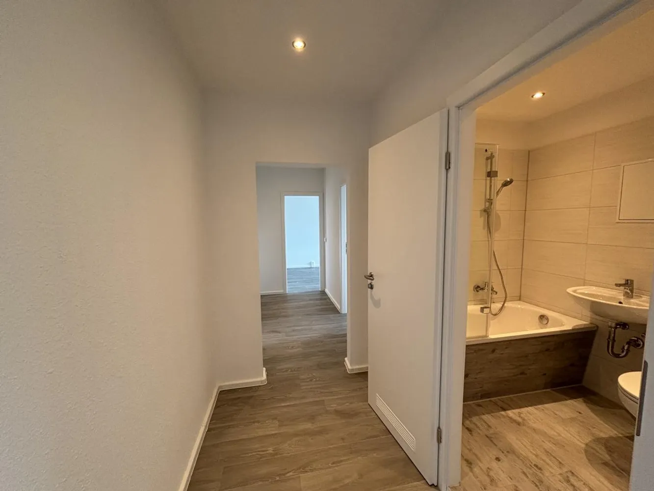 3 Zimmer Wohnung mit 70 m² in Chemnitz – Bild 7