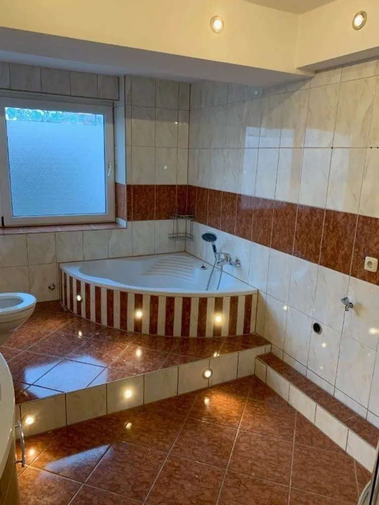 5 Zimmer Wohnung mit 92 m² in Augsburg – Bild 7