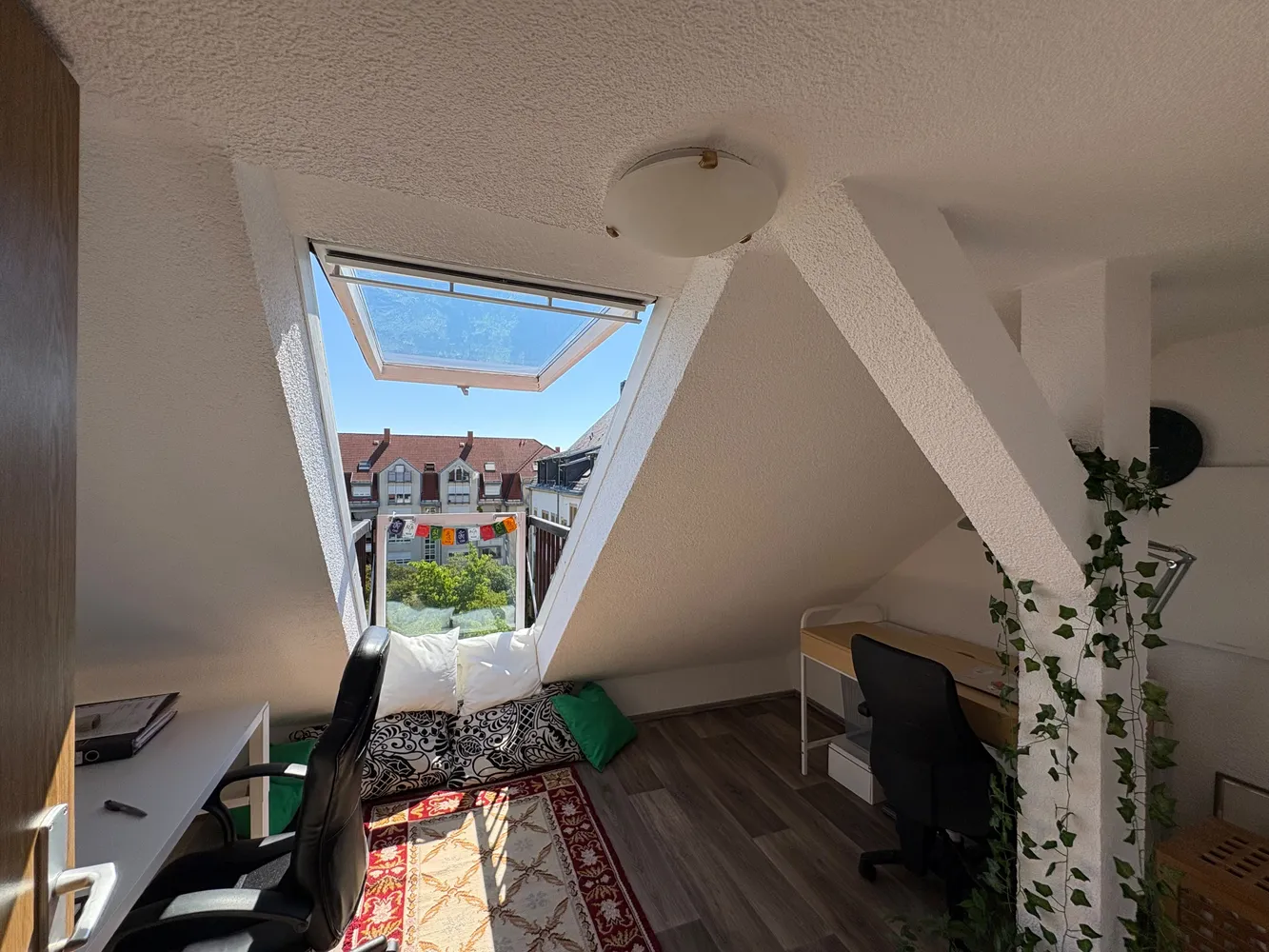 3 Zimmer Wohnung mit 44 m² in Karlsruhe – Bild 2