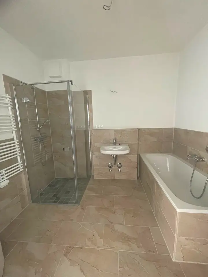 4 Zimmer Wohnung mit 81 m² in Rostock – Bild 8