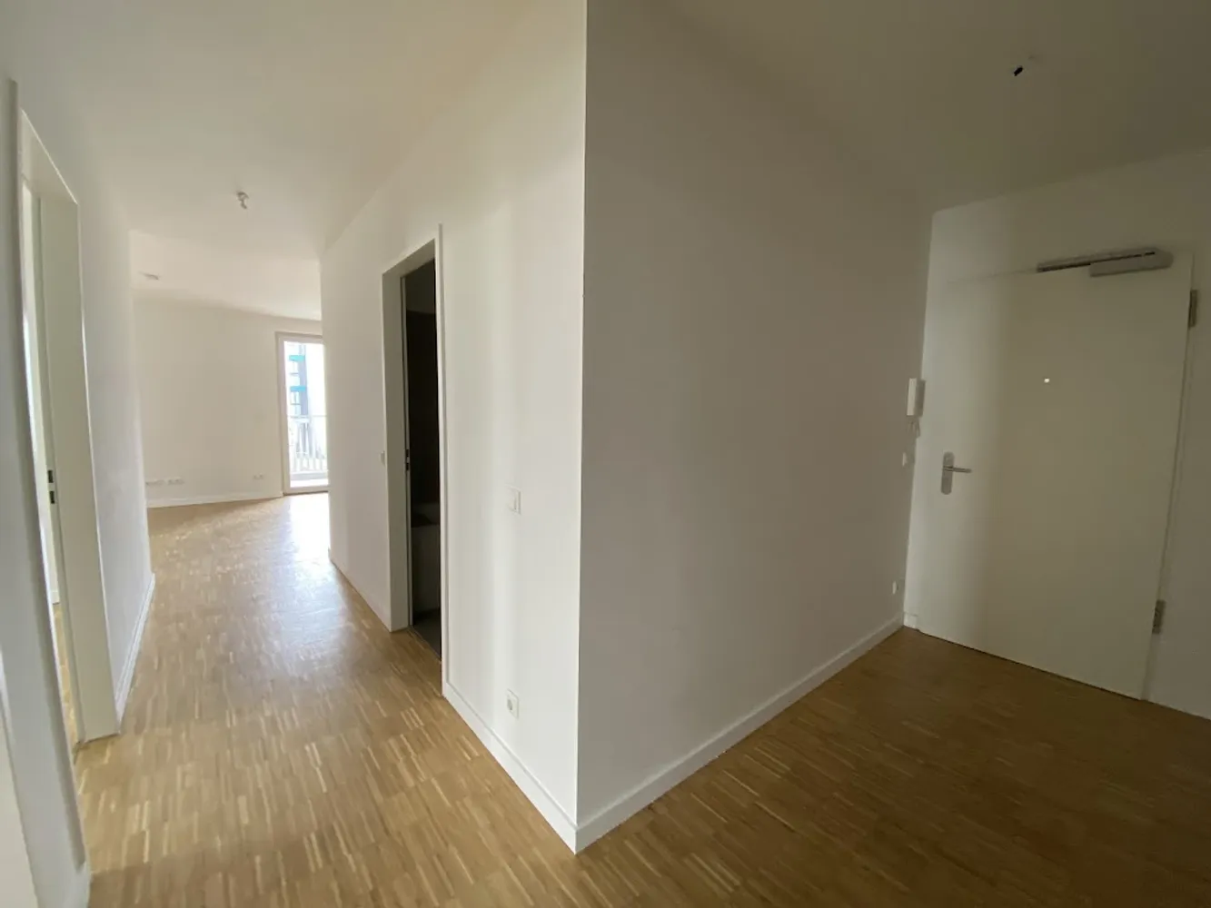 3 Zimmer Wohnung mit 80 m² in Berlin – Bild 3