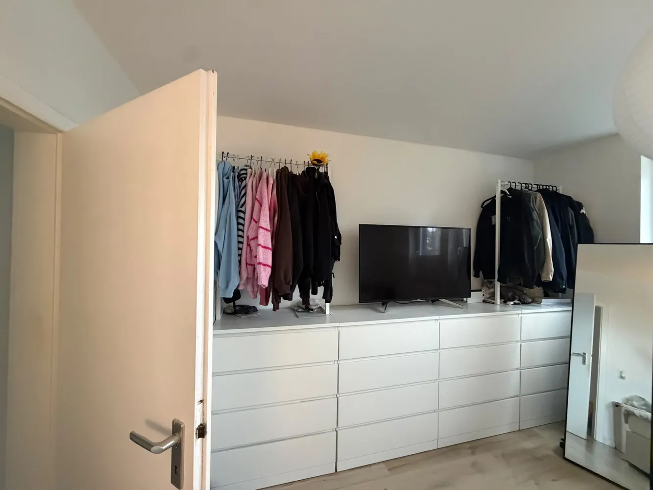 2 room apartment with 65 m² in Krefeld – Photo 8