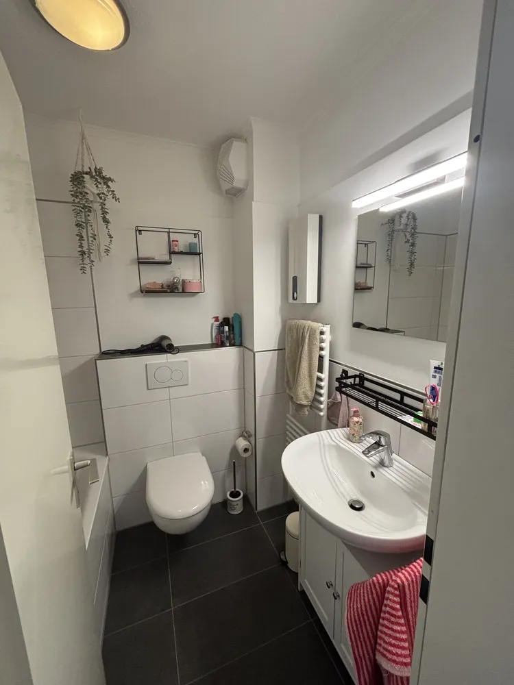 2 Zimmer Wohnung mit 47 m² in Köln – Bild 4