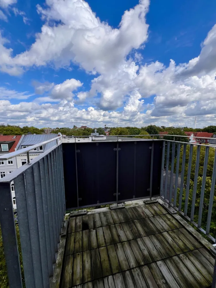 2 Zimmer Wohnung mit 80 m² in Hamburg – Bild 12