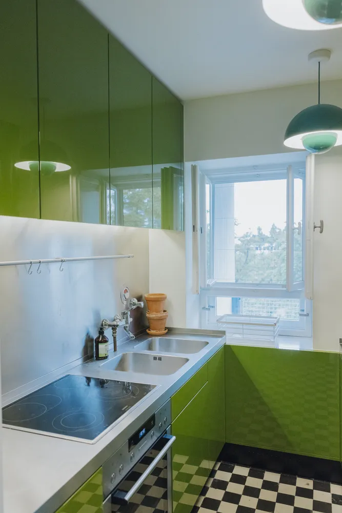 2 Zimmer Wohnung mit 84 m² in Berlin – Bild 1