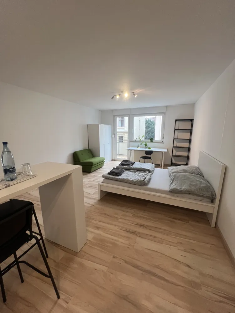 1 Zimmer Wohnung mit 30 m² in Stuttgart – Bild 2