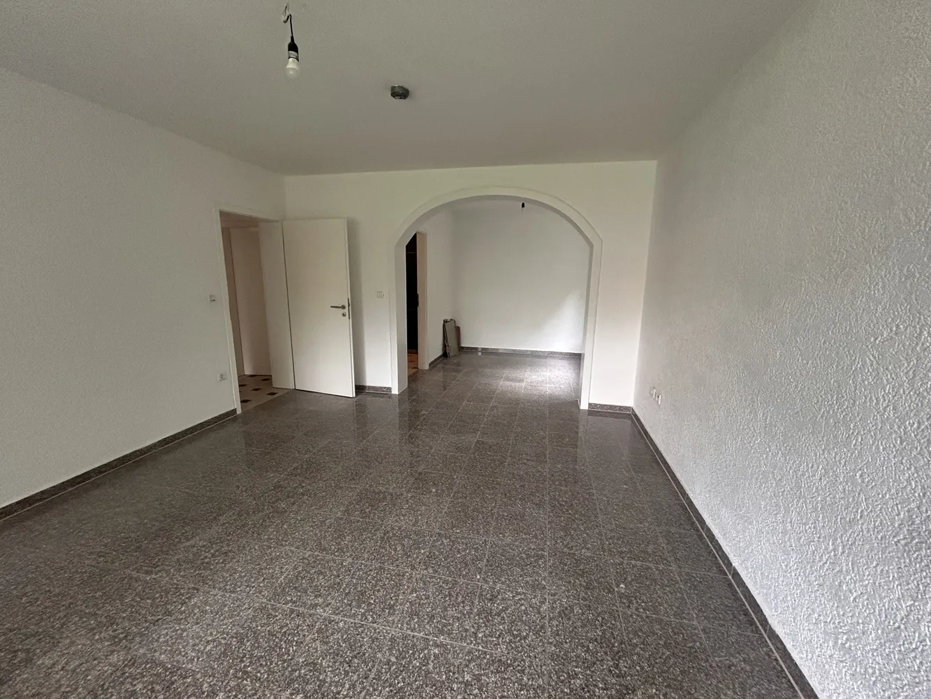 4 Zimmer Wohnung mit 80 m² in Bochum – Bild 3