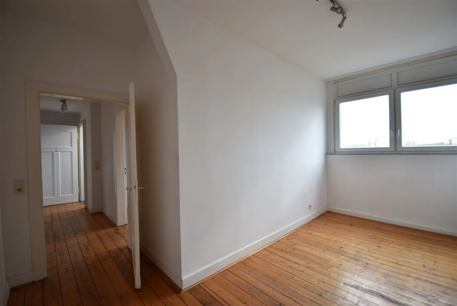 3 room apartment with 101 m² in Düsseldorf – Photo 12