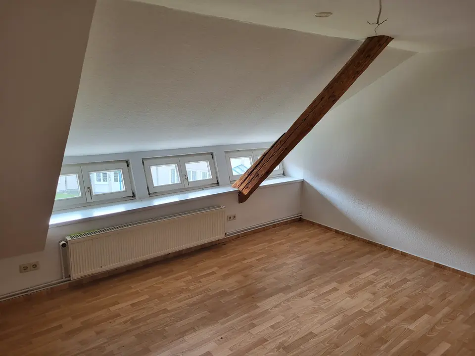 4 Zimmer Wohnung mit 110 m² in Goslar – Bild 2