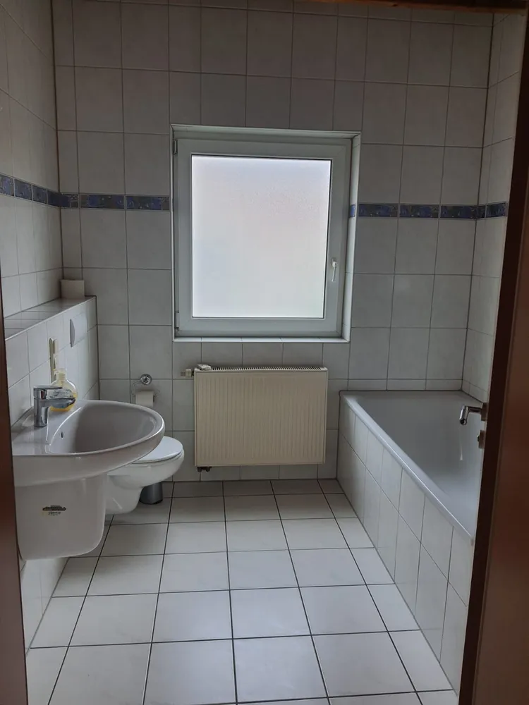 3 Zimmer Wohnung mit 102 m² in Wiesbaden – Bild 9