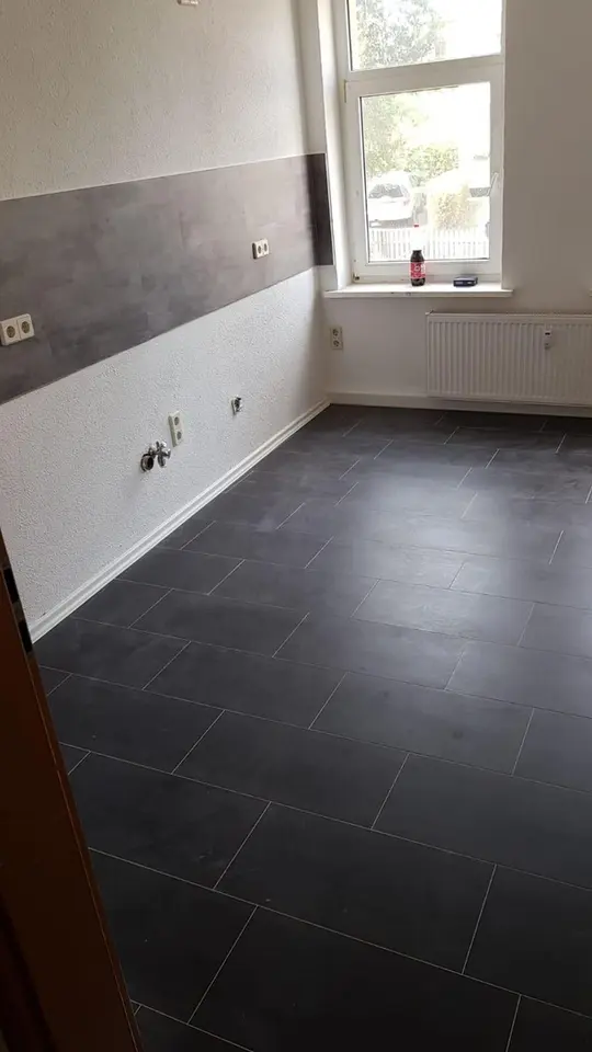 5 Zimmer Wohnung mit 115 m² in Werdau – Bild 2