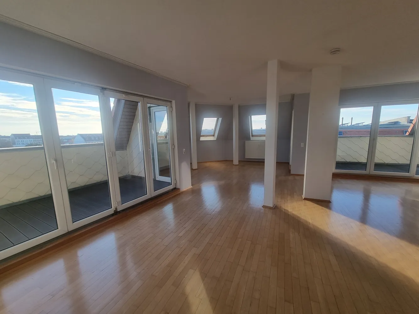 4 Zimmer Wohnung mit 140 m² in Leipzig – Bild 4