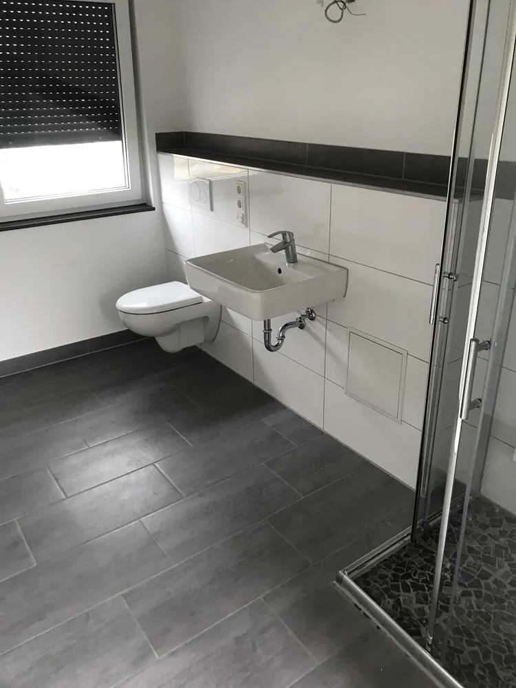 4 Zimmer Wohnung mit 105 m² in Düsseldorf – Bild 1