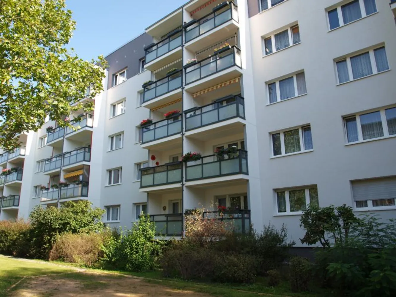 3 Zimmer Wohnung mit 60 m² in Halle (Saale) – Bild 1